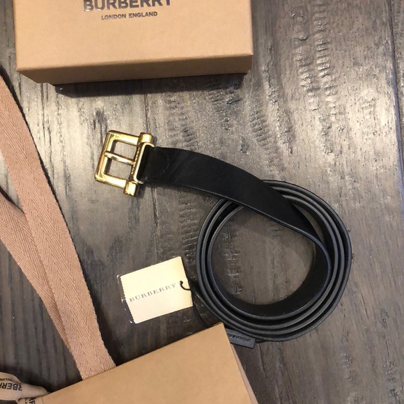 COPY - BNWT Burberry Belt with Gold hardware - Picture 3 of 15